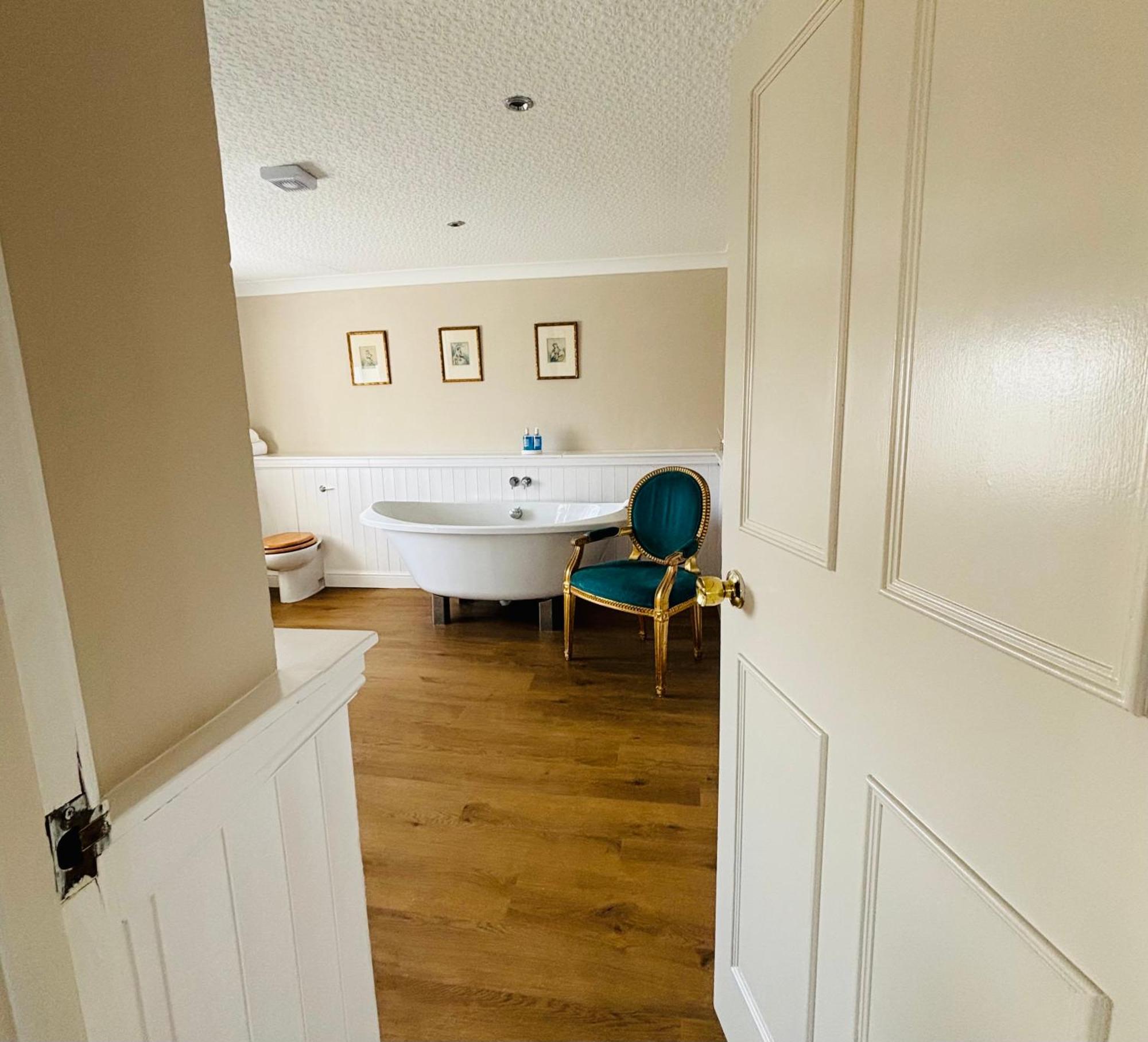 The Sibson Inn Hotel Water Newton Zewnętrze zdjęcie